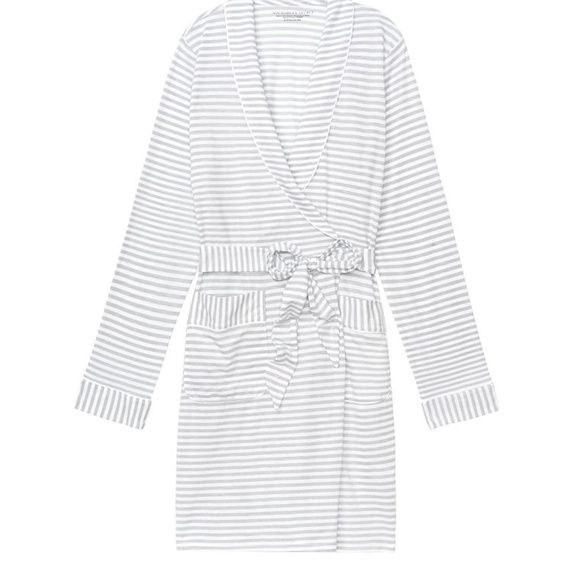 Victoria Secrets Robe - Picture 3 of 4